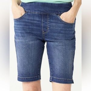 Women’s Croft & Barrow Midrise Pull-On Stretch Denim Bermuda Shorts Size 8 NWT